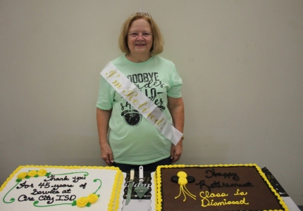 Photo depicting Raeann Handy Retires after 45 Years of Service at Ore City ISD